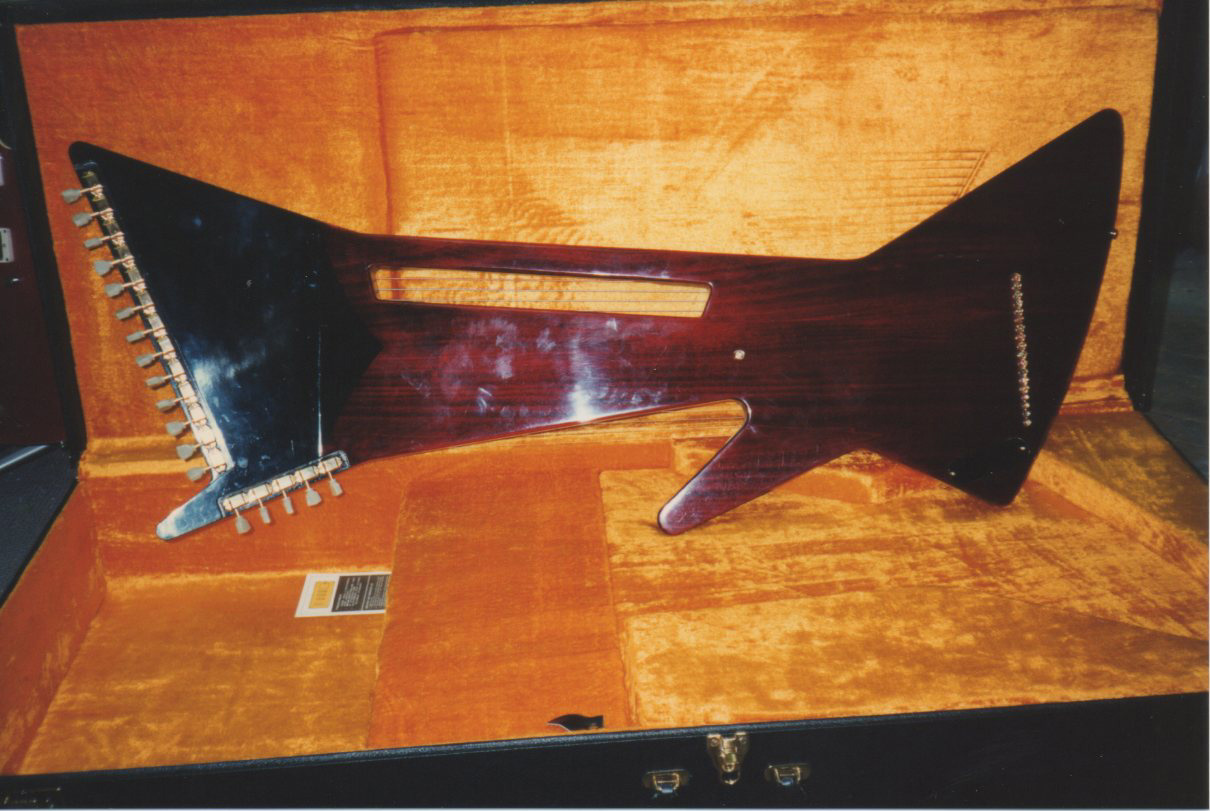 gibsonharpguitar003.jpg